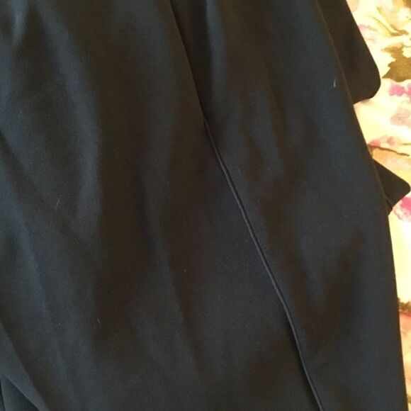 NWT. Calvin Klein Black Cropped Pants Sz 16 - Picture 9 of 10